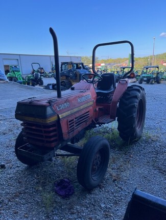 1988 Kubota L3650