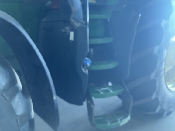 Photo of 2022 John Deere 7R 310