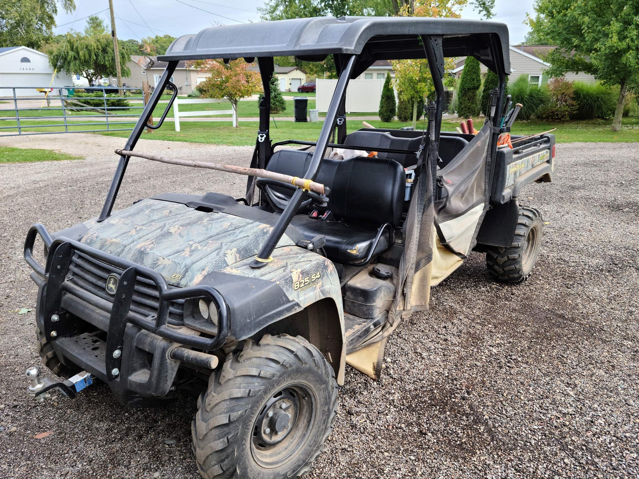2015 John Deere XUV 825I S4 Image 2