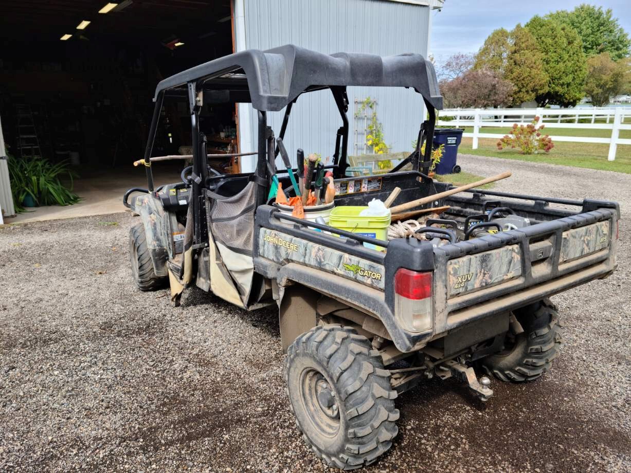 2015 John Deere XUV 825I S4 Image 4