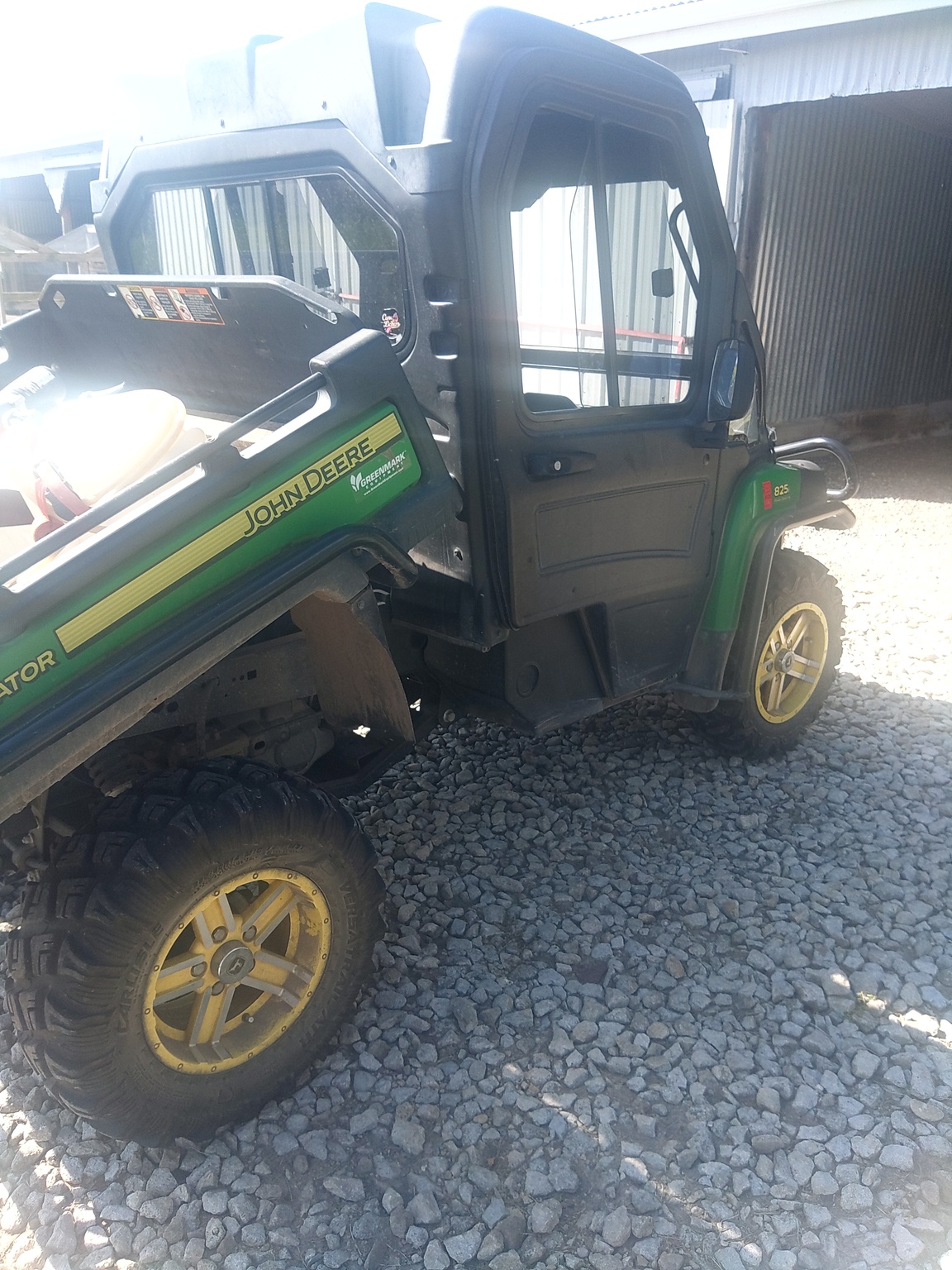 2014 John Deere XUV 825i Power Steering Image 6