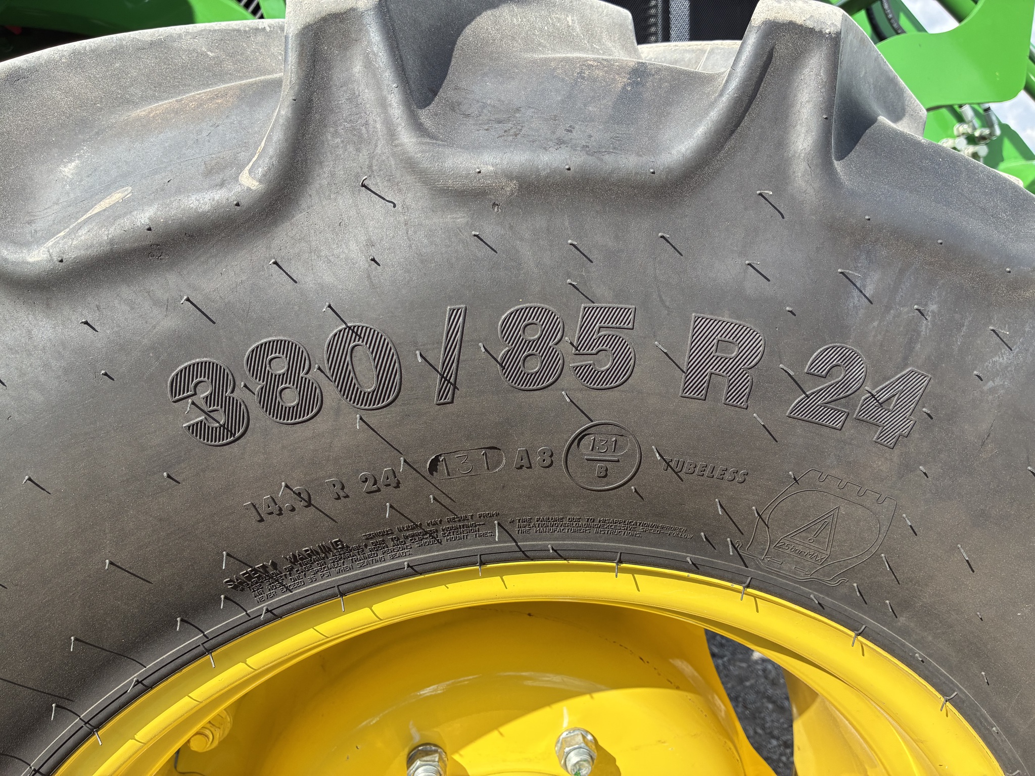 2024 John Deere 6120E Image 7