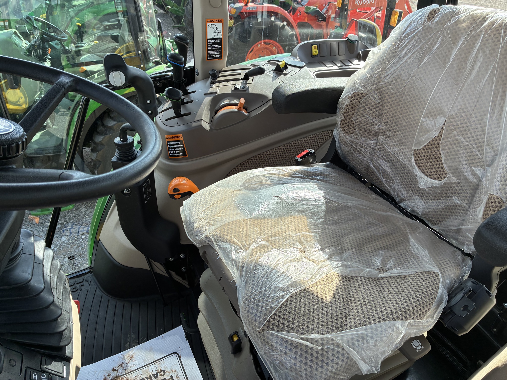 2024 John Deere 6120E Image 12