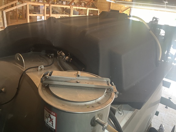 Photo of 2024 John Deere 412R