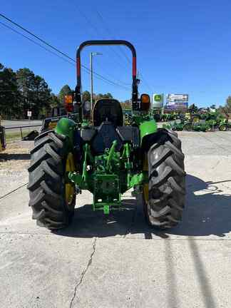 2025 John Deere 5060E-2