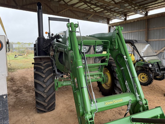 Photo of 2025 John Deere 6110M