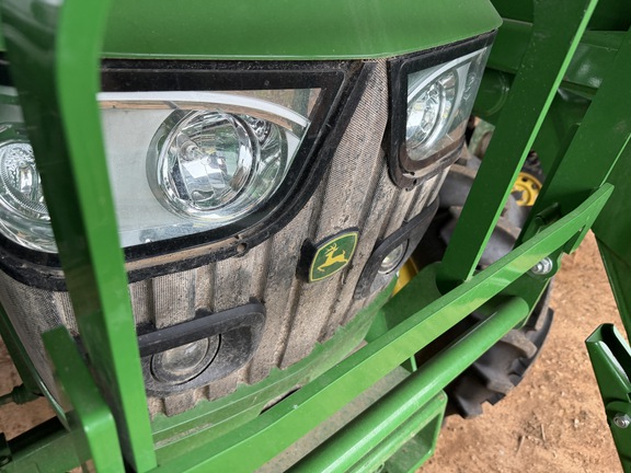 Photo of 2025 John Deere 6110M