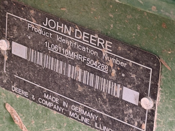 Photo of 2025 John Deere 6110M