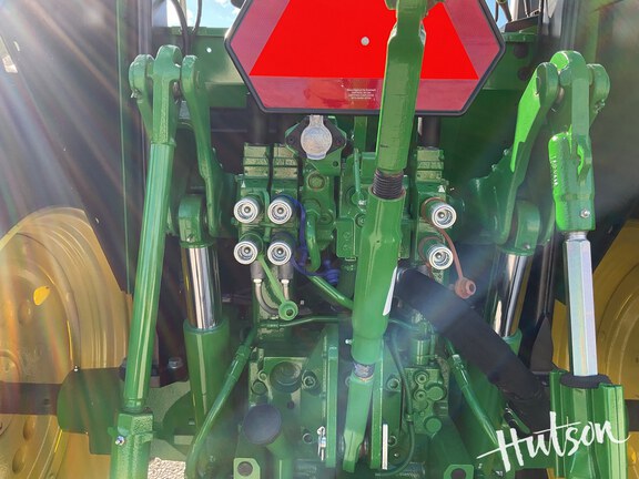 Photo of 2025 John Deere 6110M