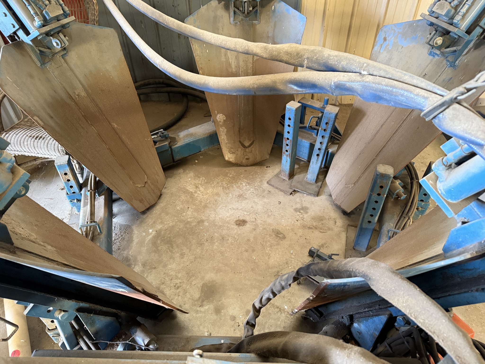 Caretree 554 Image 6