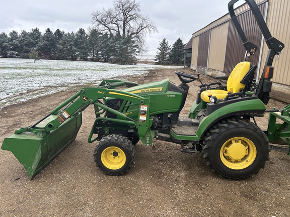 2019 John Deere 2025R - Photo1