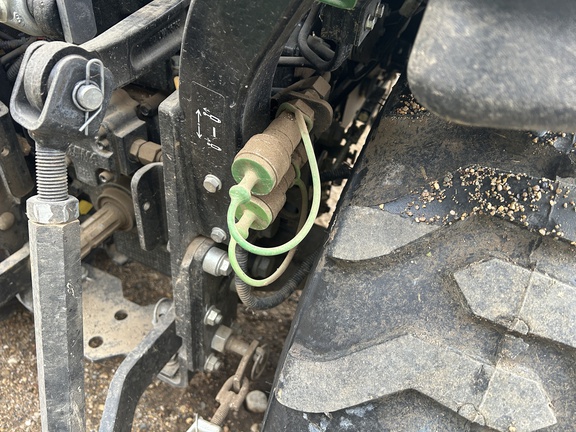 2019 John Deere 2025R - Photo9