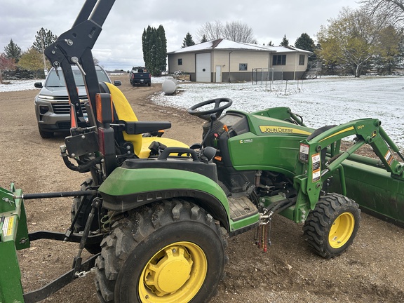 2019 John Deere 2025R - Photo7