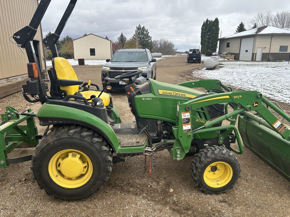2019 John Deere 2025R - Photo8