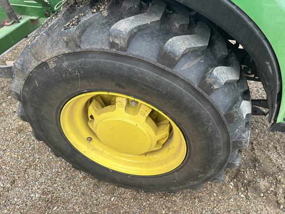 2019 John Deere 2025R - Photo12