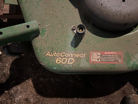 2019 John Deere 2025R - Photo17