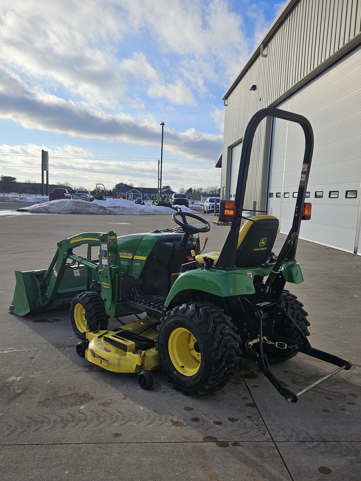 2006 John Deere 2305 Image 6
