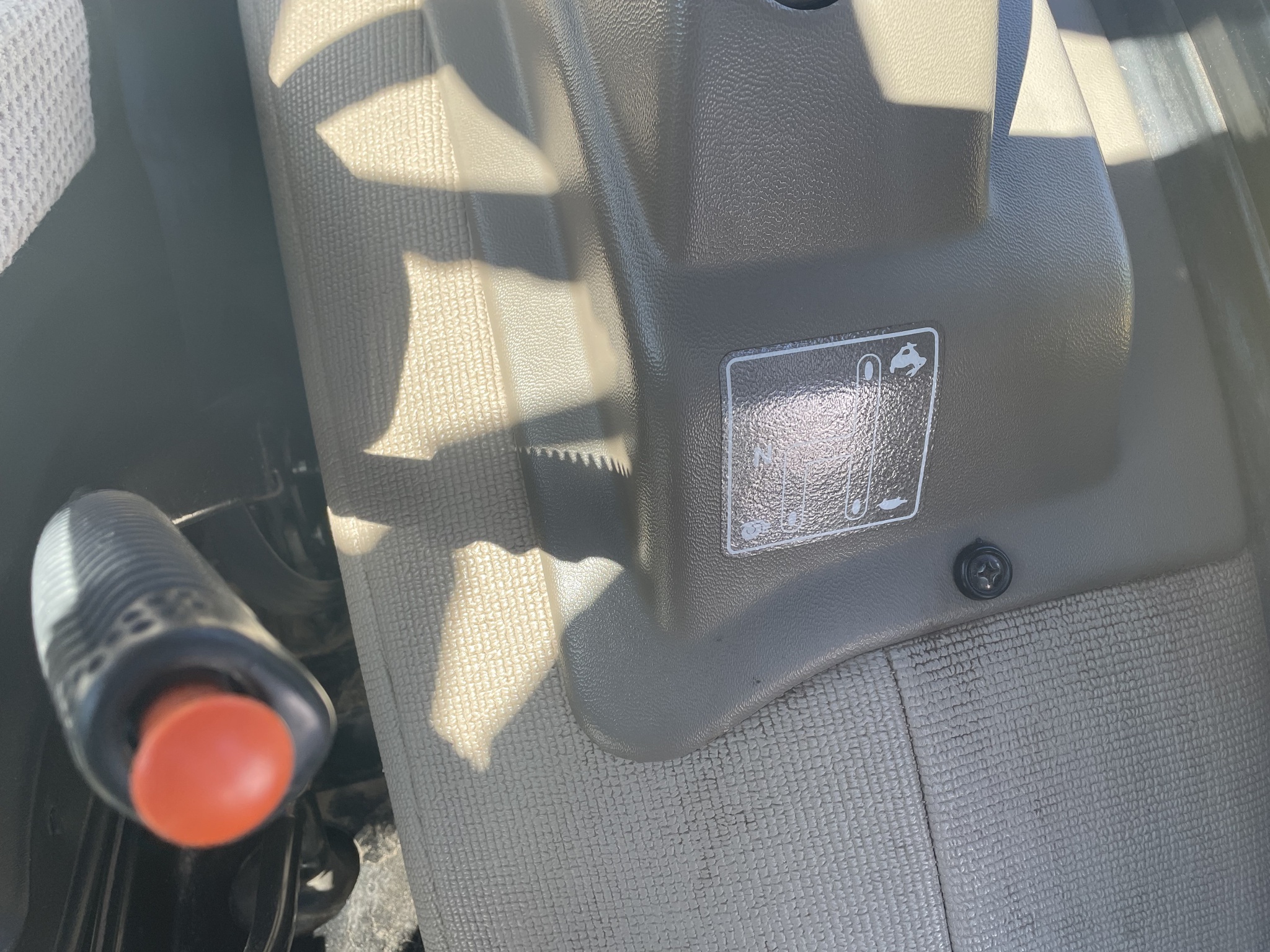 2017 John Deere 5100GN Image 13