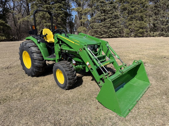  John Deere 4066M