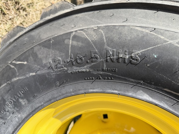 2025 John Deere 4066M - Photo9