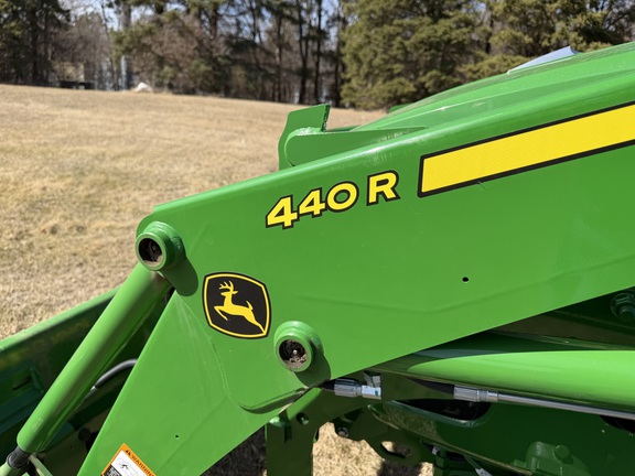 2025 John Deere 4066M - Photo15