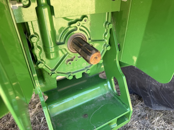 2025 John Deere 4066M - Photo26