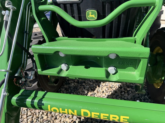 2025 John Deere 4066M - Photo20