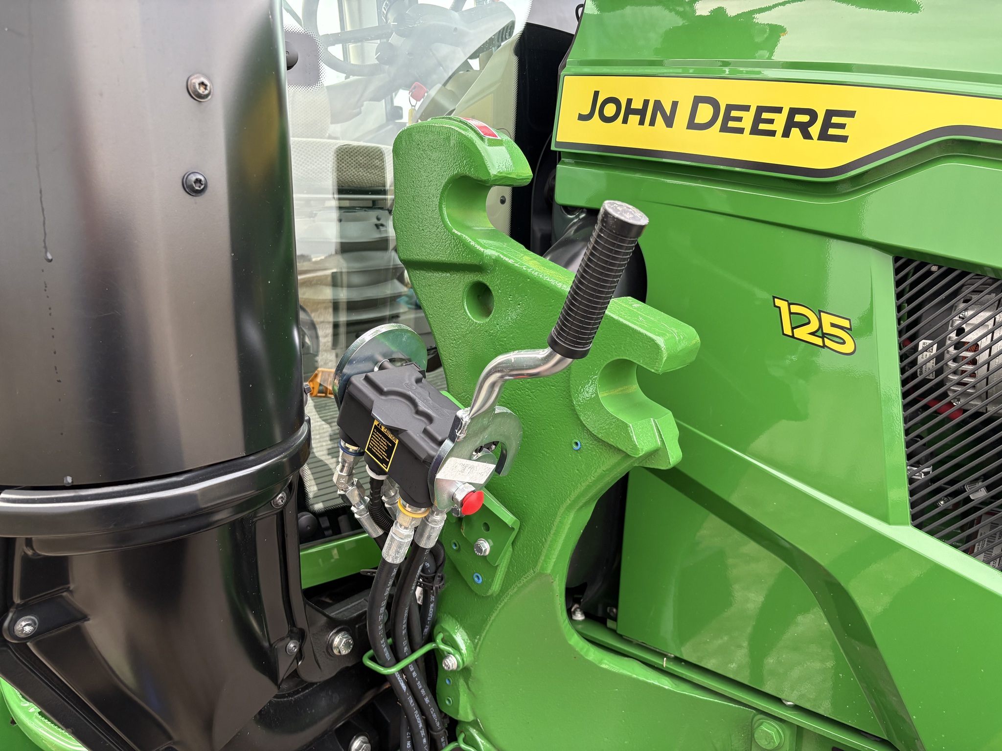  2025 John Deere 6M 125 at Heritage Tractor in Carthage, IL