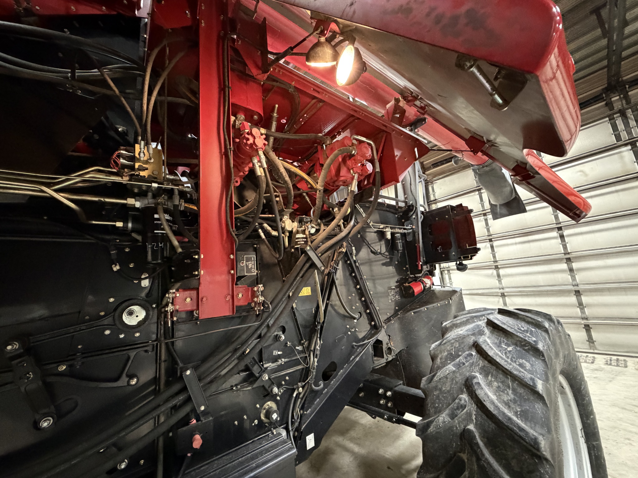 2011 Case IH 5088 Image 11