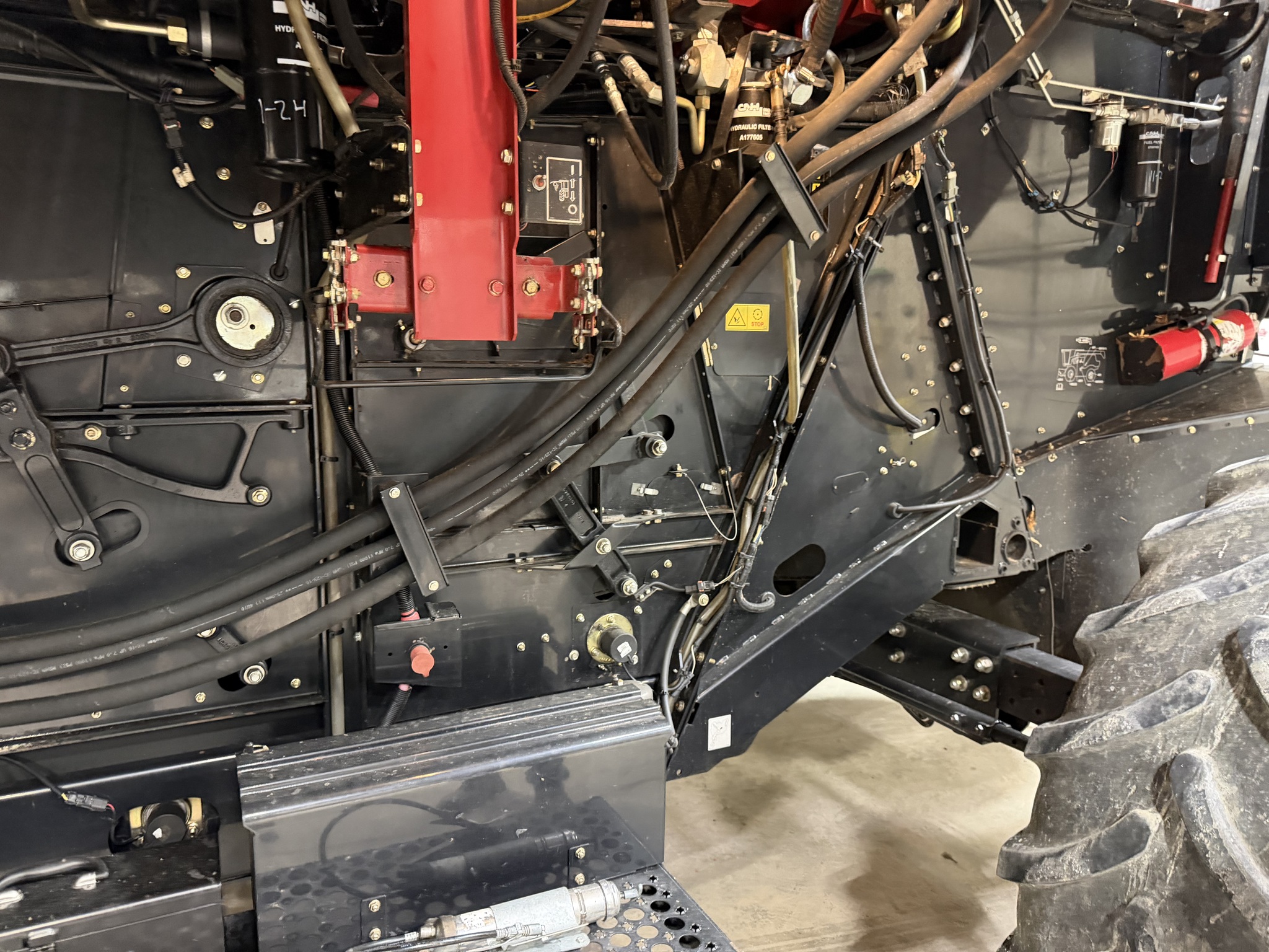 2011 Case IH 5088 Image 13