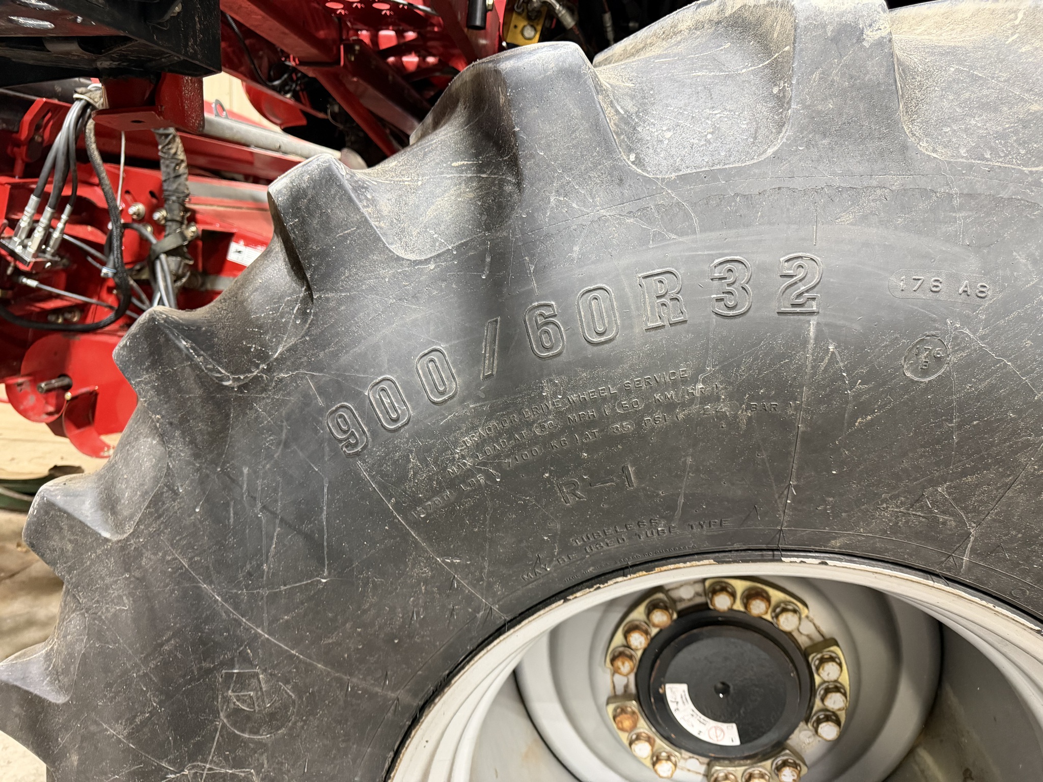 2011 Case IH 5088 Image 19