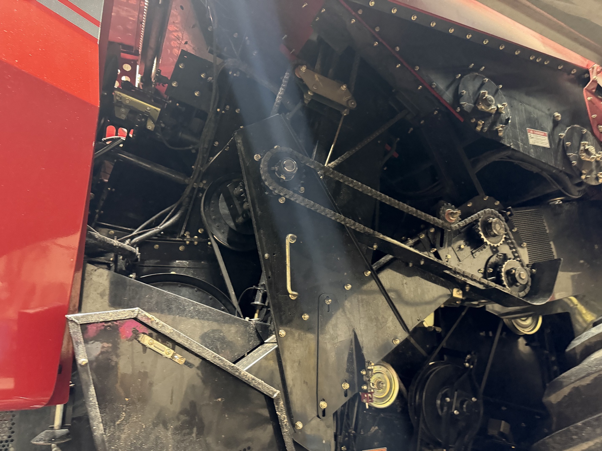 2011 Case IH 5088 Image 29