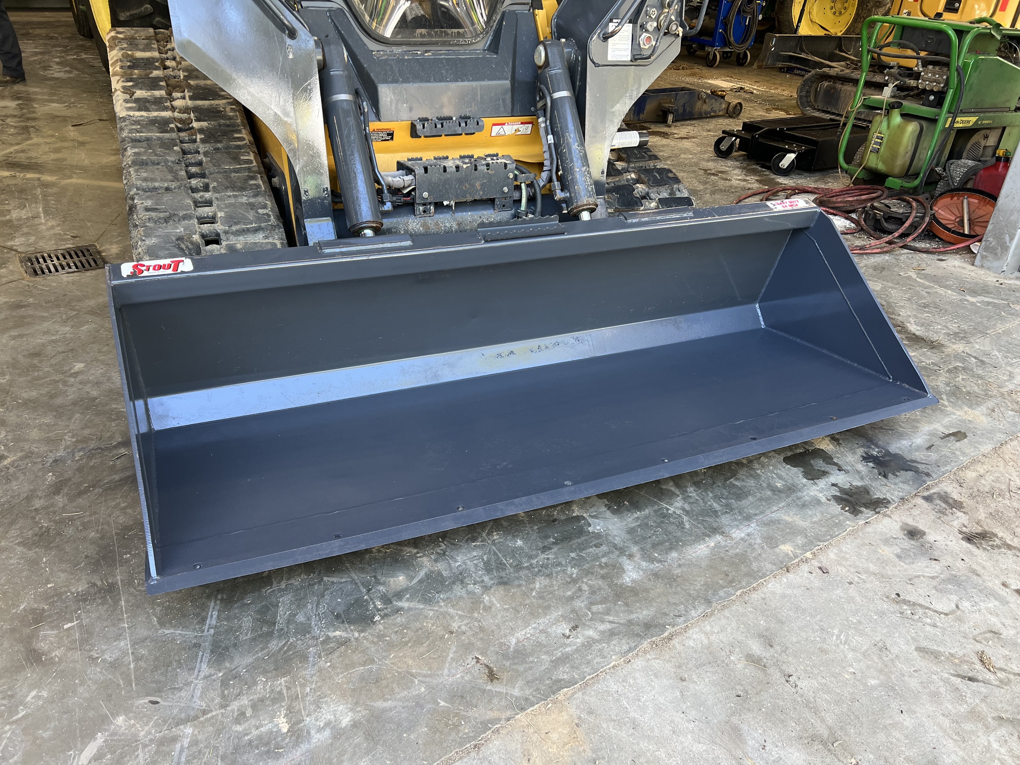 2021 Blue Diamond 84" CONST EDGE