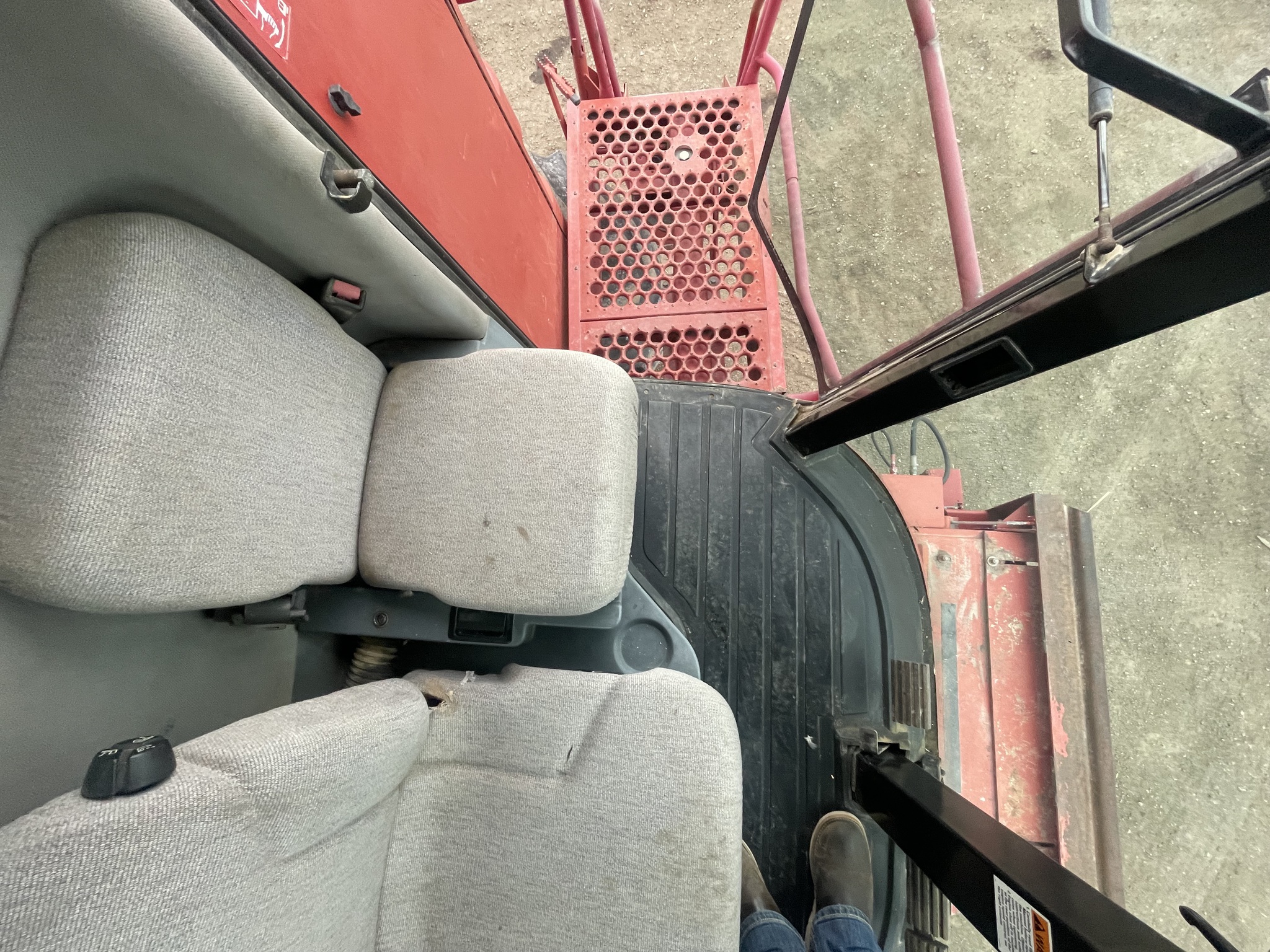 1998 Case IH 2388 Image 38