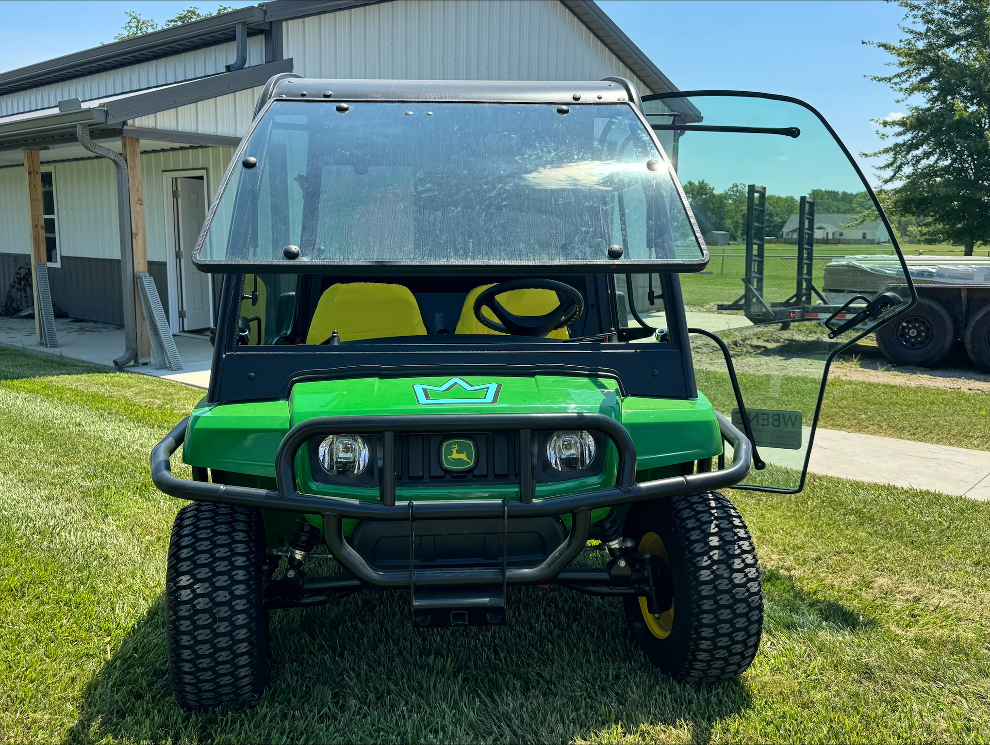 2024 John Deere TE Image 4