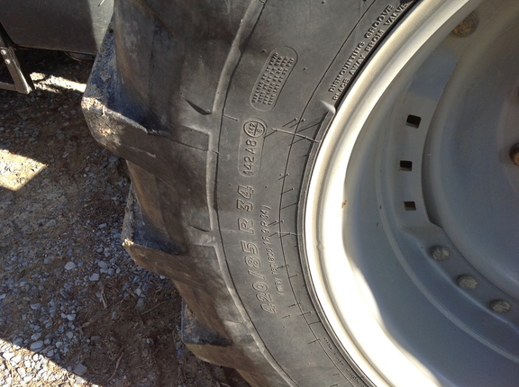 Photo of 2010 Challenger MT655C