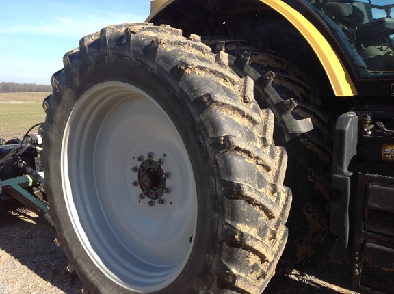 Photo of 2010 Challenger MT655C