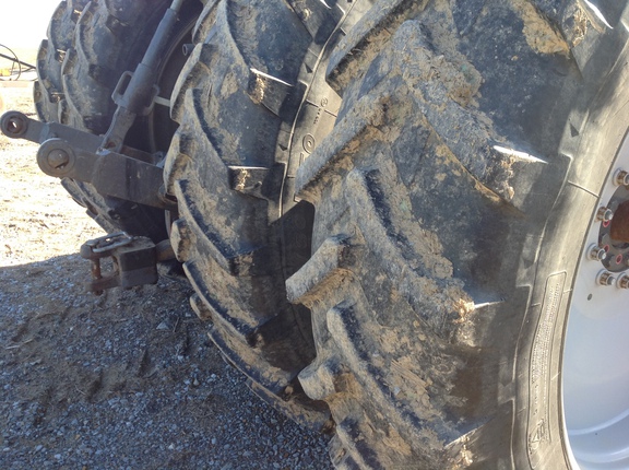 Photo of 2010 Challenger MT655C