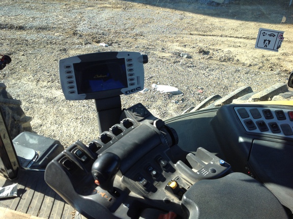 Photo of 2010 Challenger MT655C