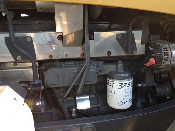 Photo of 2010 Challenger MT655C