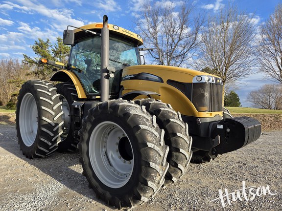 Photo of 2010 Challenger MT655C