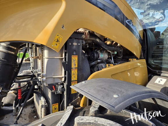 Photo of 2010 Challenger MT655C