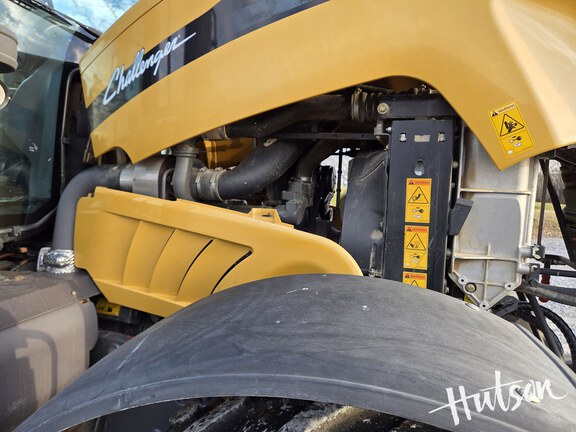 Photo of 2010 Challenger MT655C