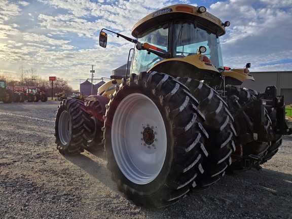 Photo of 2010 Challenger MT655C