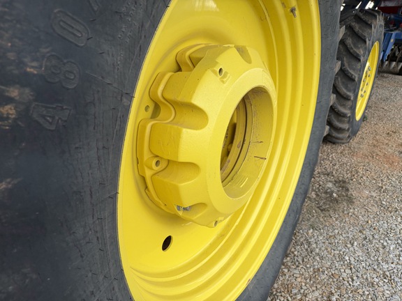 Photo of 2023 John Deere 8R 250