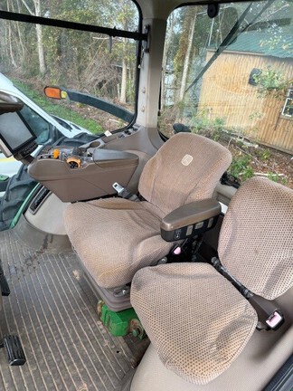 2014 John Deere 8295R Photo 8