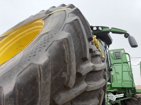 2023 John Deere S780 - Photo12