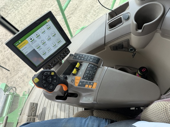 2023 John Deere S780 - Photo42