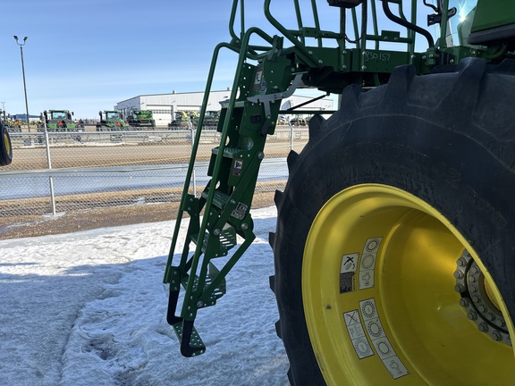 Used 2024 John Deere X9 1100 Combines at Horizon Ag & Turf in Lloydminster, AB - Photo10