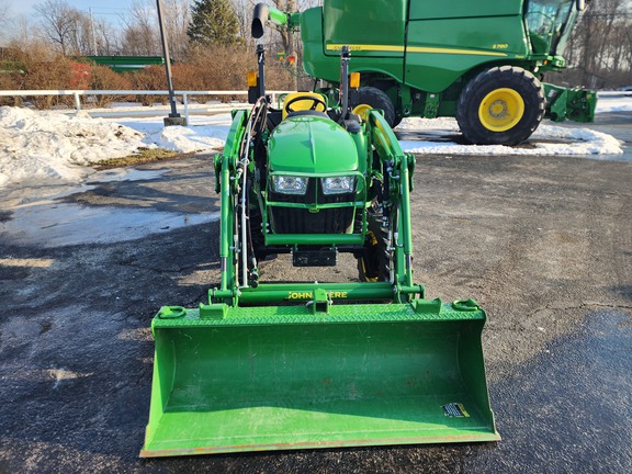 2022 John-Deere 3038E